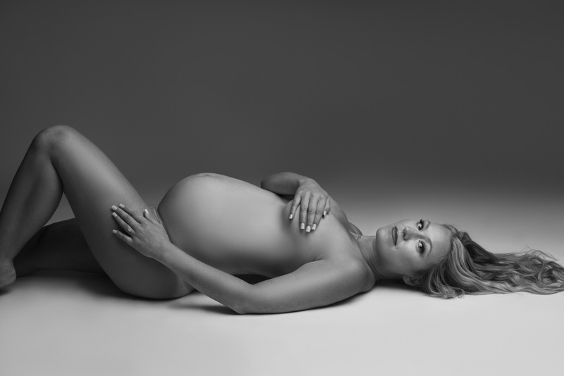 nude-maternity-photography